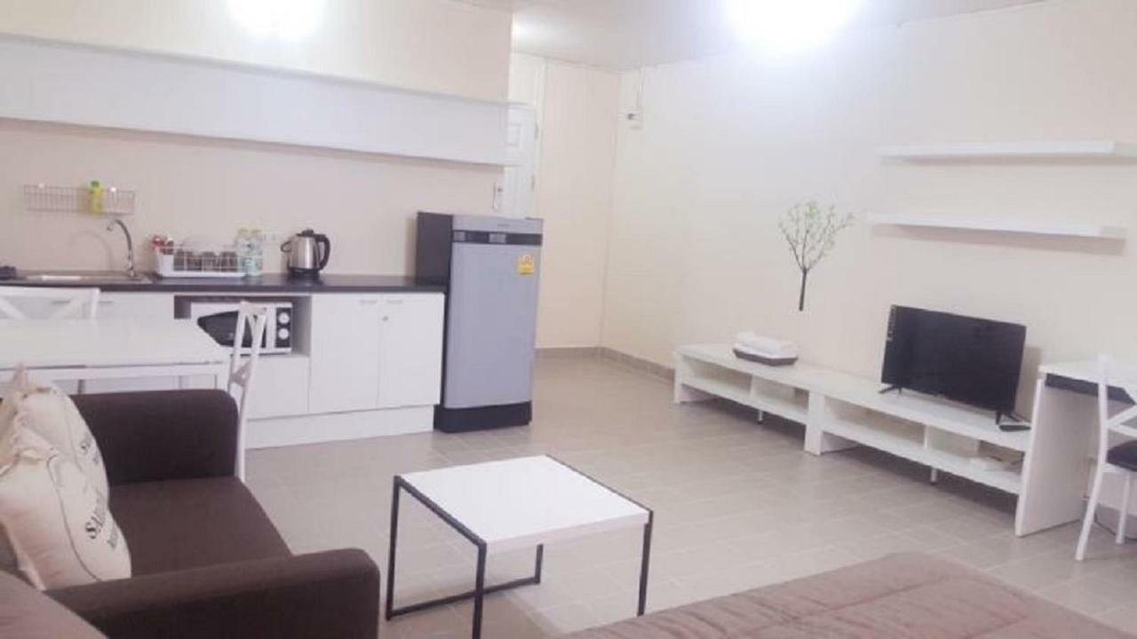 Popular Condo C4 Nonthaburi Eksteriør bilde
